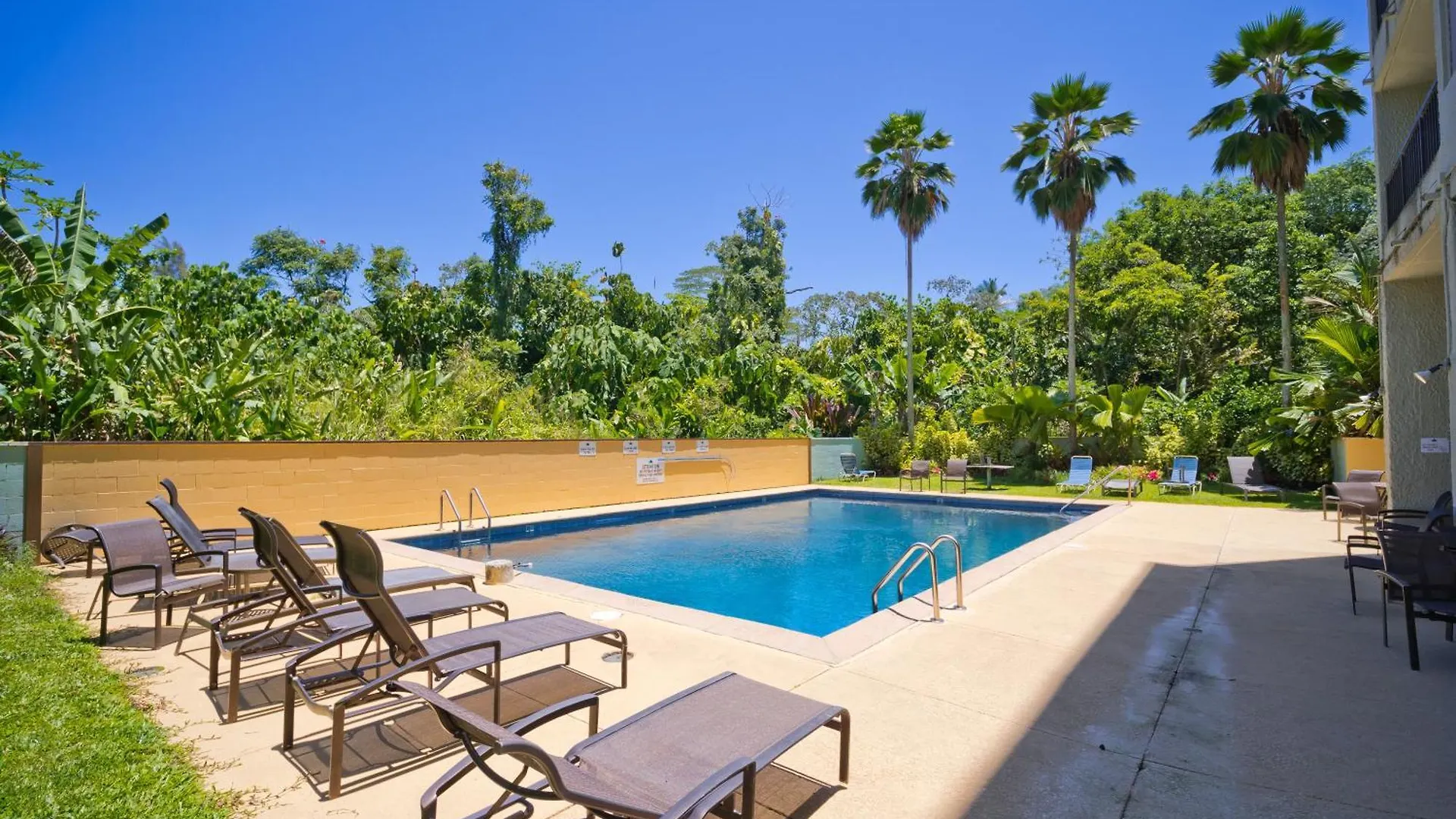 Ocean View Mauna Loa Shores Kai Ekahi #201 Next To Carlsmith Beach Park Hilo Hi Apartahotel