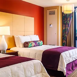 4* Hotel Hawaiian Hotel, Trademark Collection By Wyndham
