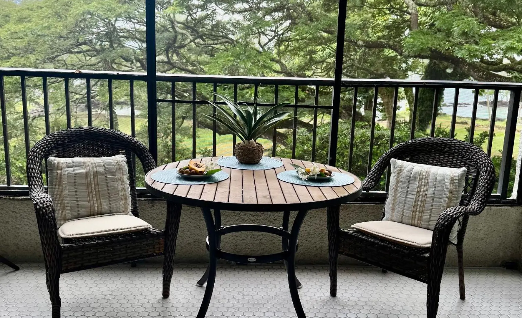 Aparthotel Ocean View Mauna Loa Shores Kai Ekahi #201 Next To Carlsmith Beach Park Hilo Hi
